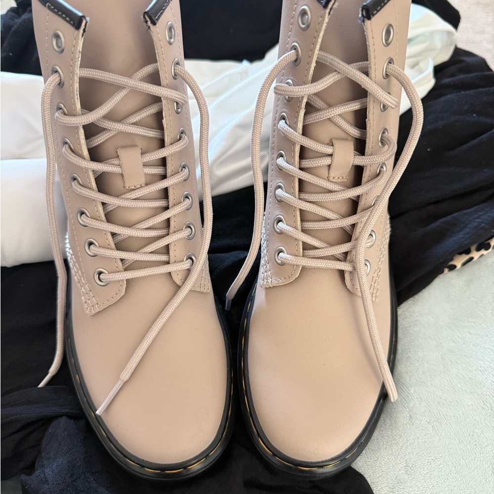 Dr Martens